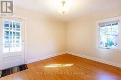 7 CHALMERS STREET | London Ontario | Slide Image Thirty-two