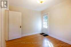 7 CHALMERS STREET | London Ontario | Slide Image Thirty-four