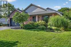 165 WHISPERWOOD AVENUE | London Ontario | Slide Image One