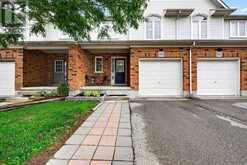 947 SILVERFOX CRESCENT E | London Ontario | Slide Image Four