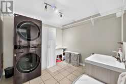 947 SILVERFOX CRESCENT E | London Ontario | Slide Image Thirty-one