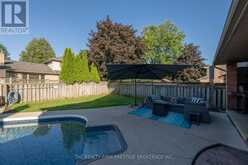 49 WHISPERWOOD CRESCENT | London Ontario | Slide Image Thirty-two