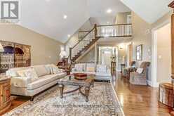 23 - 124 NORTH CENTRE ROAD | London Ontario | Slide Image Thirteen