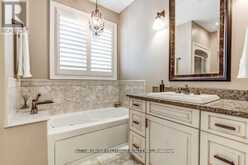 23 - 124 NORTH CENTRE ROAD | London Ontario | Slide Image Twenty-one