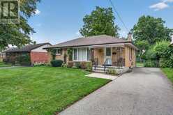 172 FAIRHAVEN CIRCLE | London Ontario | Slide Image Six