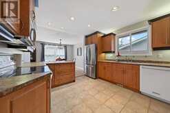 654 GRENFELL DRIVE | London Ontario | Slide Image Thirteen