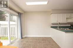 382 LIGHTHOUSE ROAD | London Ontario | Slide Image Twelve