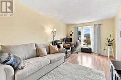 1 TANNER DRIVE | London Ontario | Slide Image Twelve