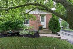 71 ARDSLEY ROAD | London Ontario | Slide Image Two
