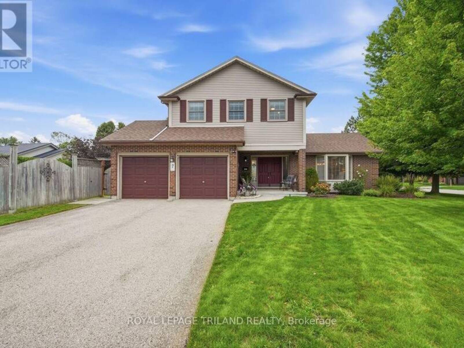 7 GLENVIEW CRESCENT, London, Ontario N5X 2P8