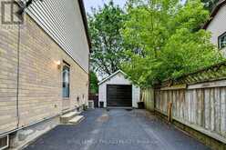 55 MOHEGAN CRESCENT | London Ontario | Slide Image Thirty-three