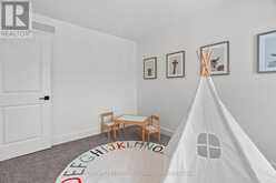 20 (24) - 147 SCOTTS DRIVE | Lucan Biddulph Ontario | Slide Image Thirty-two
