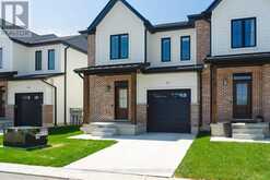 20 (24) - 147 SCOTTS DRIVE | Lucan Biddulph Ontario | Slide Image Four