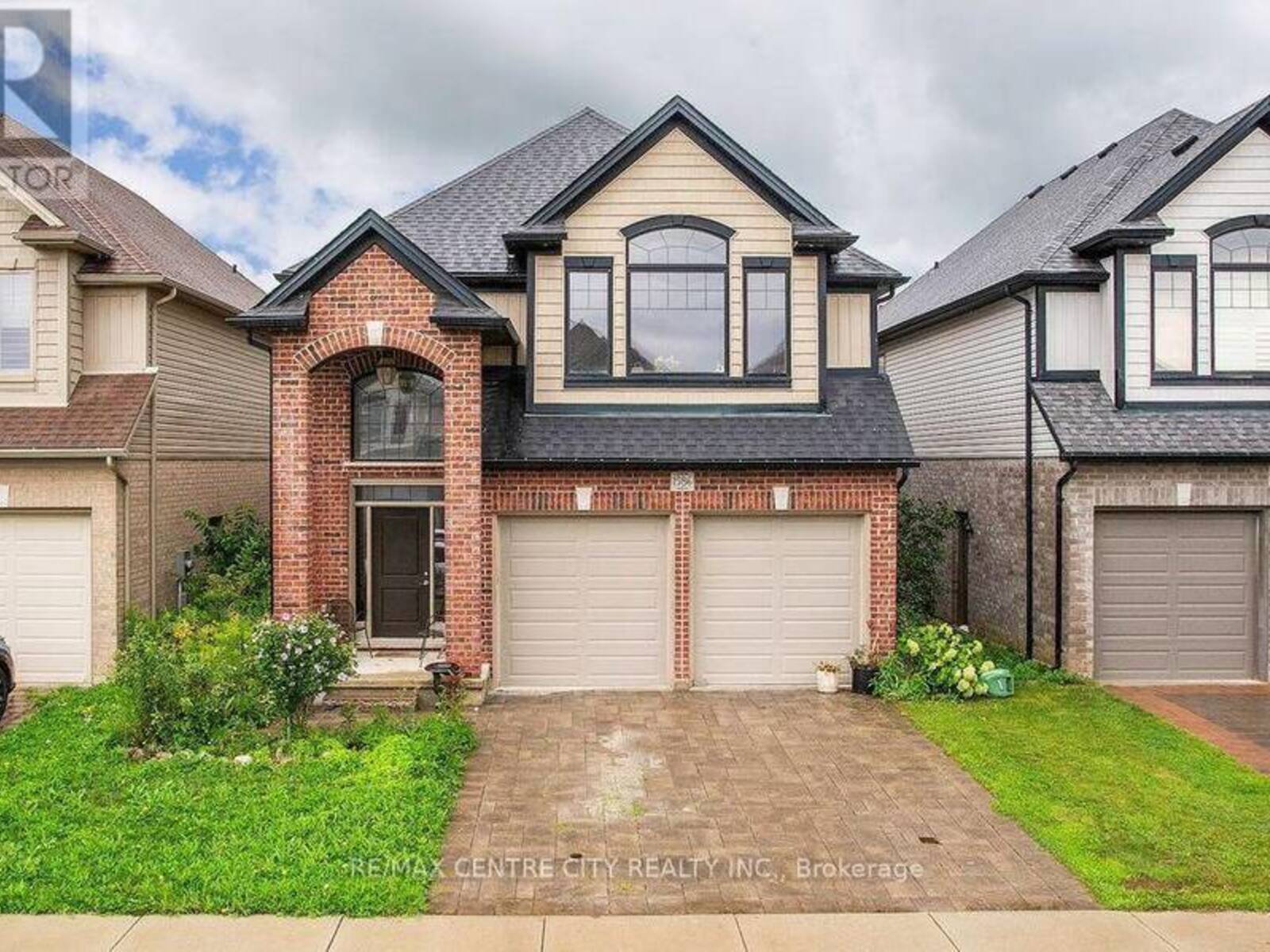 1586 NOAH BEND, London, Ontario N6G 0T2