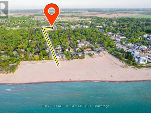 5 - 8 OAK STREET Grand Bend Ontario, N0M 1T0 - 2 Bedrooms Condo For Sale