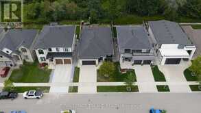 2400 RED THORNE AVENUE | London Ontario | Slide Image Seven