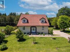 176 EASTMAN AVENUE Strathroy-Caradoc Ontario, N7G 3K1
