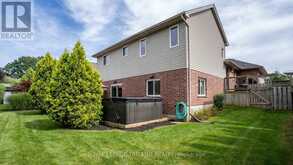 5 SANDPIPER PLACE | St. Thomas Ontario | Slide Image Thirty-two
