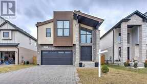 1777 BRAYFORD AVENUE | London Ontario | Slide Image Four