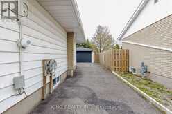 476 BUNTING ROAD | St. Catharines Ontario | Slide Image Seven