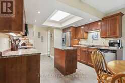 905 DALHOUSIE DRIVE | London Ontario | Slide Image Seventeen
