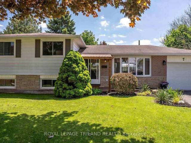 7 STIRLING CRESCENT St. Thomas Ontario, N5P 3R4 - Property For Sale