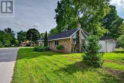 9 PARK CRESCENT | Ilderton Ontario | Slide Image Four