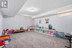 55 FARMHOUSE ROAD | London Ontario | Slide Image Thirty-eight