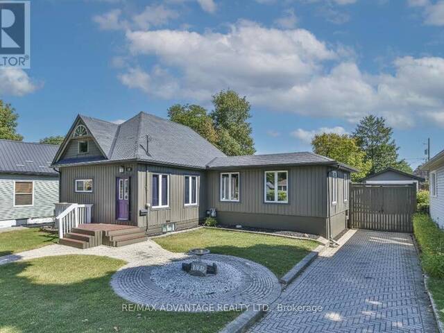 148 SANDERS STREET London Ontario, N5Z 2S6 - 5 Bedrooms Home For Sale
