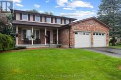 334 CANTERBURY PLACE | Central Elgin Ontario | Slide Image Two