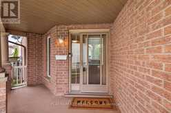 618 FIELDGATE CIRCLE | London Ontario | Slide Image Four