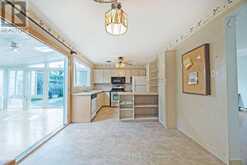 31 YEW TREE GARDENS | London Ontario | Slide Image Eleven