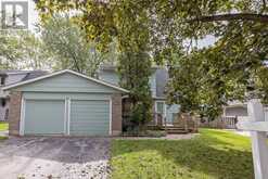31 YEW TREE GARDENS | London Ontario | Slide Image One