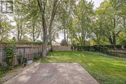 31 YEW TREE GARDENS | London Ontario | Slide Image Twenty-nine