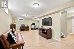 704 HOMEVIEW ROAD | London Ontario | Slide Image Thirty-one