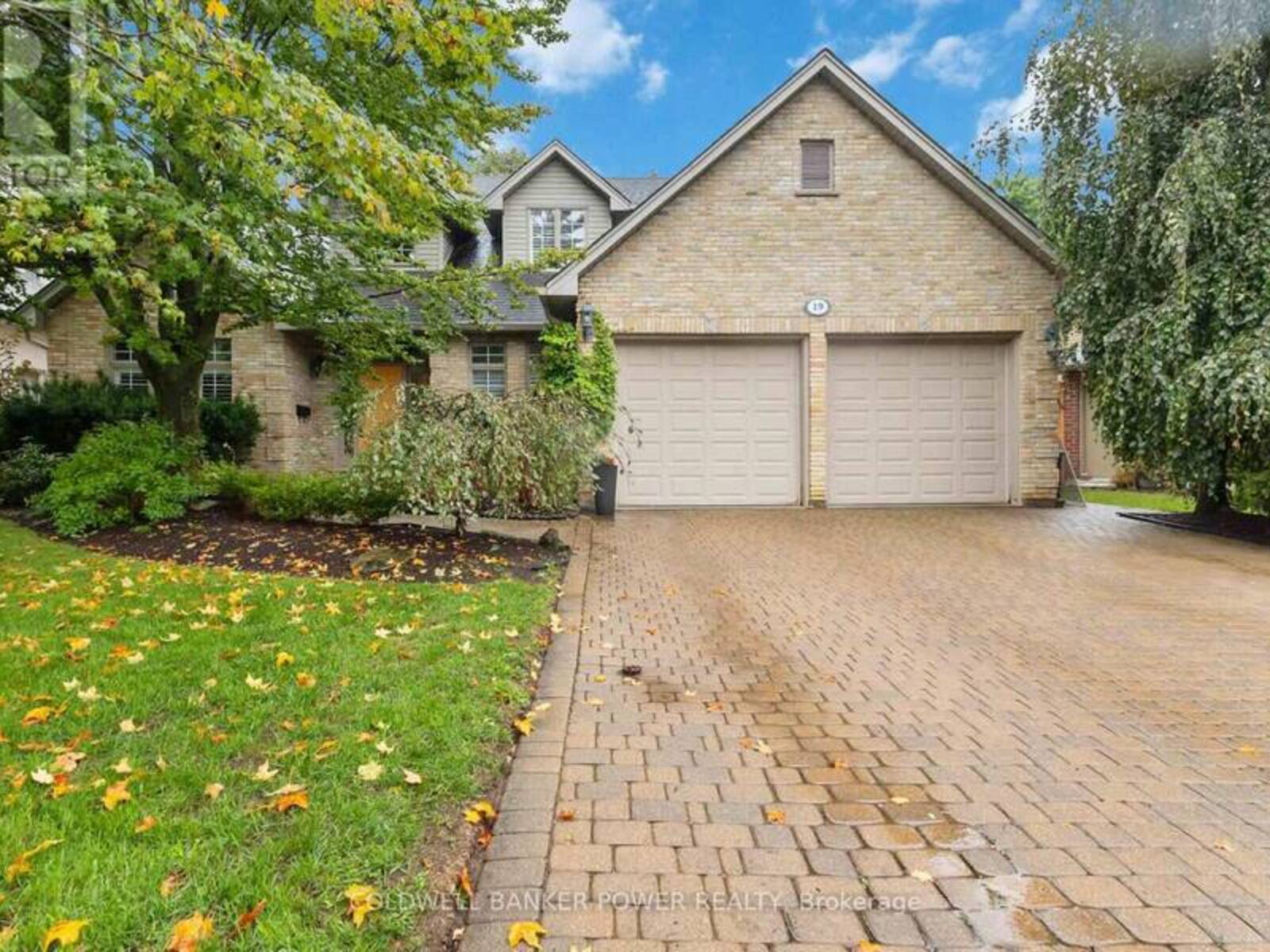 19 SEPTEMBER LANE, London, Ontario N6K 3Y6
