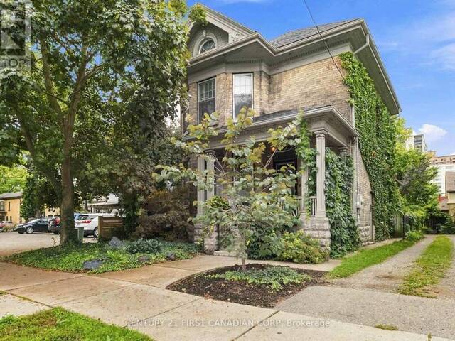 367 MAITLAND STREET London Ontario, N6B 2Y9 - 3 Bedrooms Home For Sale