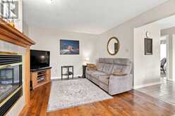 115 GERALD CRESCENT | London Ontario | Slide Image Sixteen