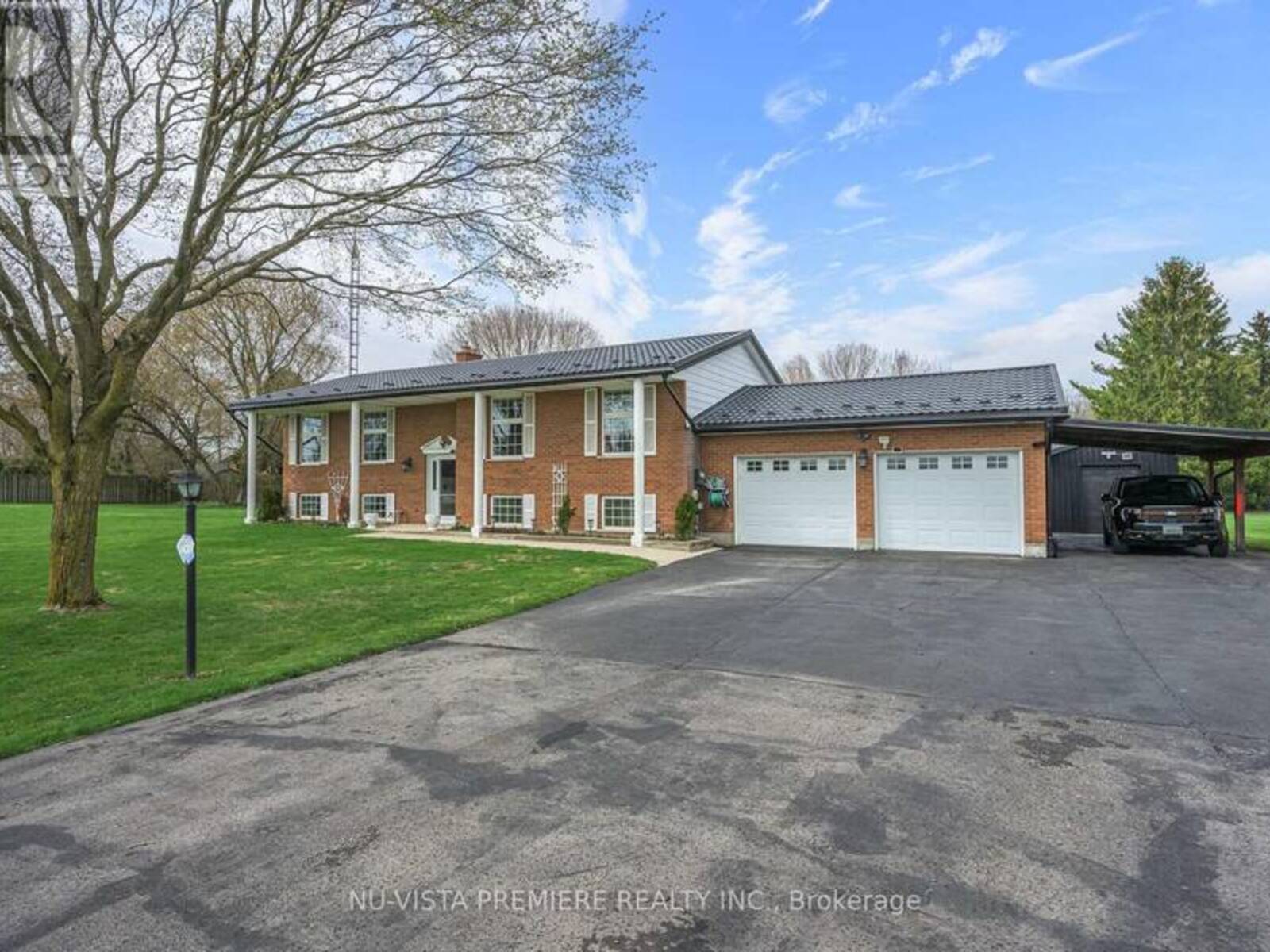 15298 MEDWAY ROAD, Middlesex Centre, Ontario N0M 1C0