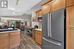 59 QUEENSWAY DRIVE | Strathroy-Caradoc Ontario | Slide Image Fifteen