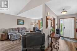 59 QUEENSWAY DRIVE | Strathroy-Caradoc Ontario | Slide Image Eight
