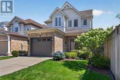 98 ROSSMORE COURT | London Ontario | Slide Image Two