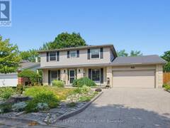 8 MERIDENE CRESCENT E London Ontario, N5X 1G5