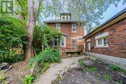 239 RIDOUT STREET S | London Ontario | Slide Image Four