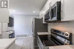 17 CARFRAE CRESCENT | London Ontario | Slide Image Nine
