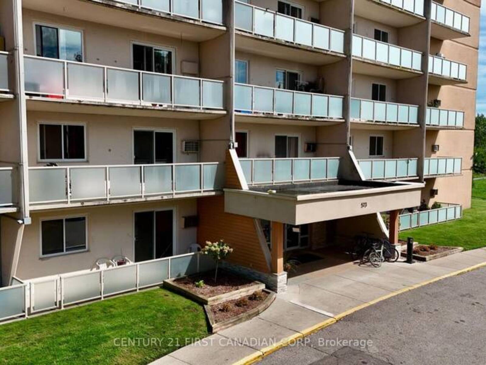 1107 - 573 MORNINGTON AVENUE, London, Ontario N5Y 4T9