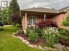 39 - 145 NORTH CENTRE ROAD | London Ontario | Slide Image Two