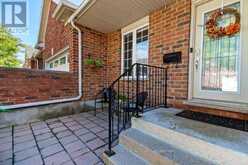 3 - 464 COMMISSIONERS ROAD W | London Ontario | Slide Image Two