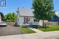 3 PARKSIDE DRIVE | St. Thomas Ontario | Slide Image Five