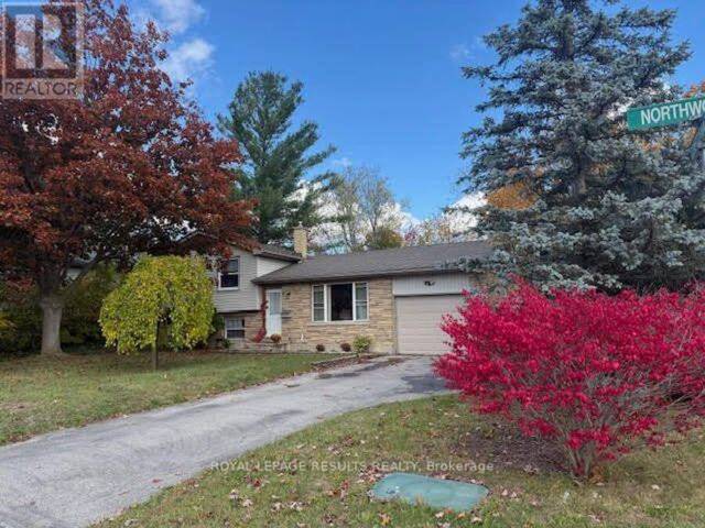 2 NORTHWOOD PLACE St. Thomas Ontario, N5P 2J4 - 3 Bedrooms Home For Sale